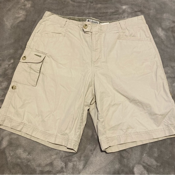 Columbia Outdoor Hiking Lightweight Multi-pocket Adjustable Roll up Cargo Shorts - Picture 1 of 16